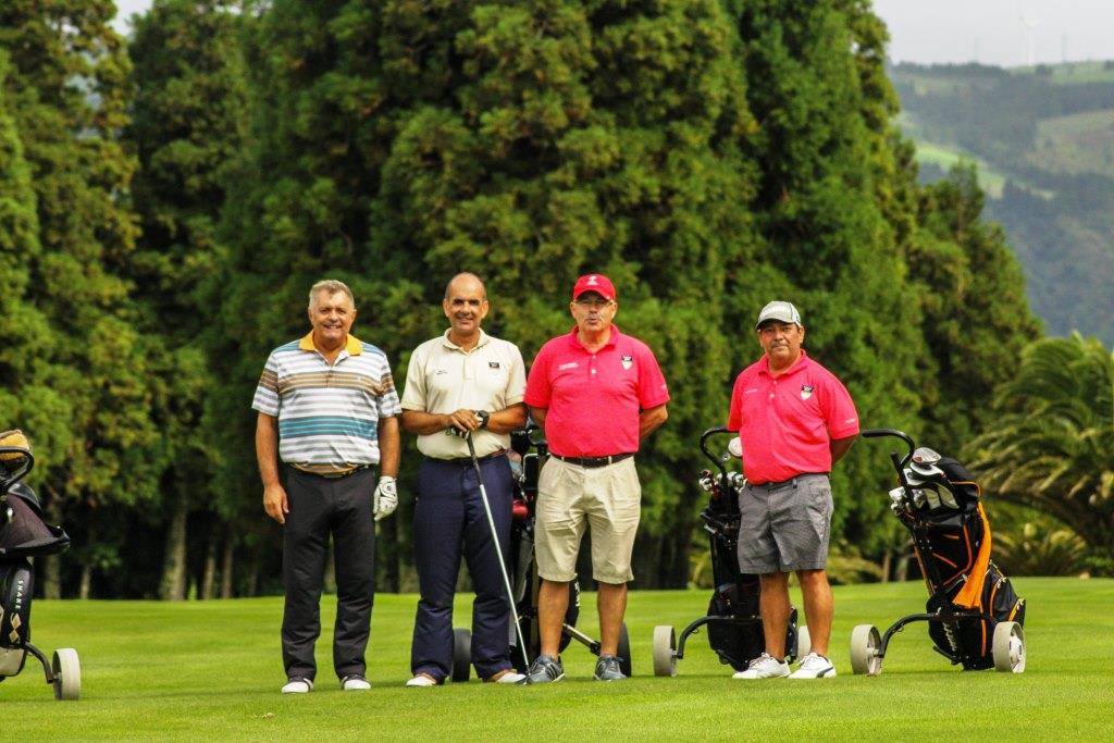 43380887_2239610782924847_5501687432107524096_n_2239610769591515