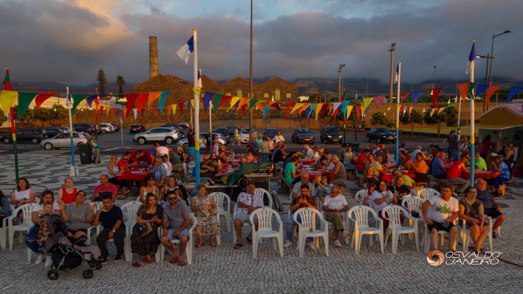 295893262_10210104068315832_4132425322515309354_n