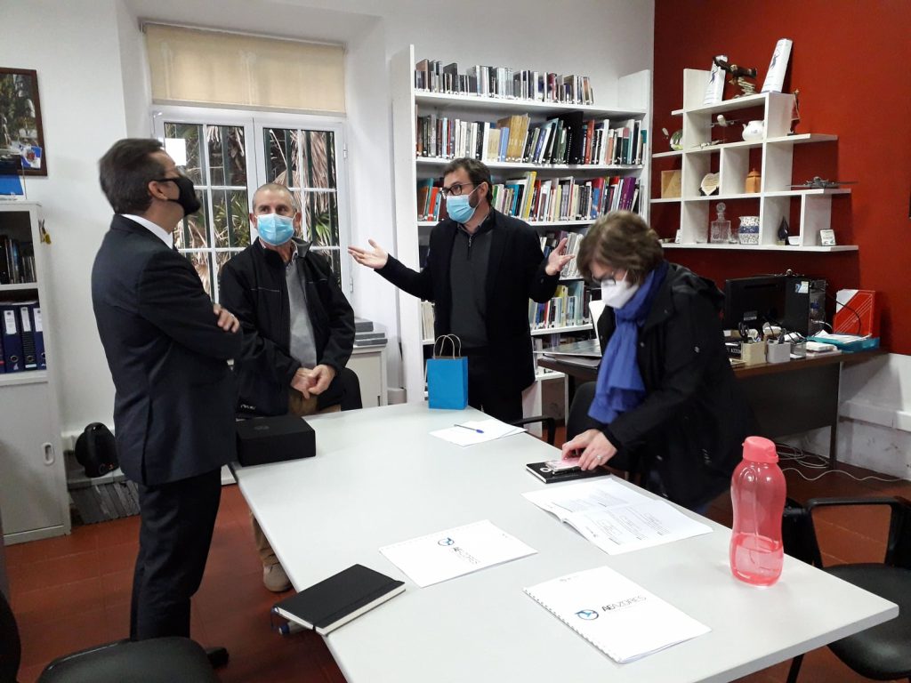 136446219_1374912949528945_1588092088277755689_n